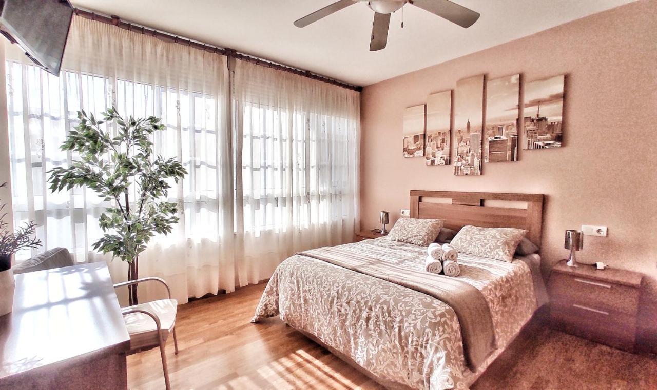 Apartamento Con Wifi En Casco Historico Betanzos Exteriér fotografie